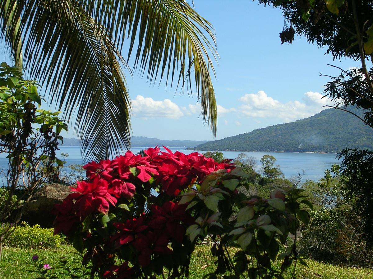 Les Jardins D'Ankify Bed & Breakfast Andimaka Exterior photo